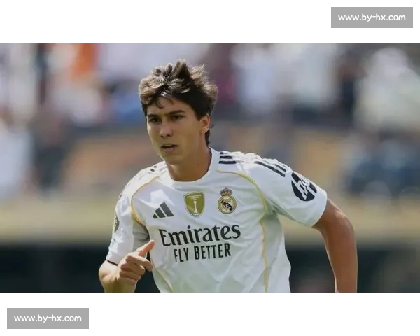 皇马 7 月转会双响:A 费加盟在即,新 9 号位悬念系于贡萨洛状态 皇马 7 月转会双响:A 费加盟在即,新 9 号位悬念系于贡萨洛状态