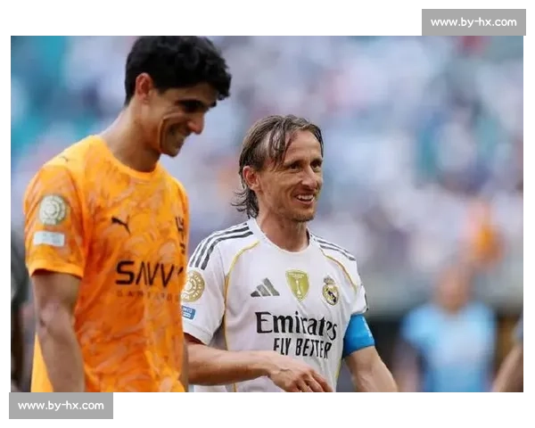 布努创世俱杯扑救纪录,一夫当关媲美群星