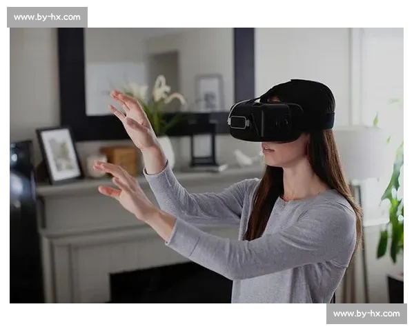 独家专访：当虚拟世界的英雄照进现实，粉丝这样说